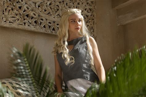 daenerys targaryen naked